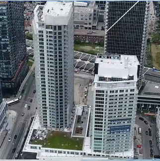 People standing in the shape of a speech bubble from a bird's eye view, above navy blue text that says Innovation in Real Estate with Yardi Featuring Courtney Renaldo